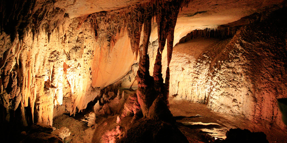 wombeyan caves nsw